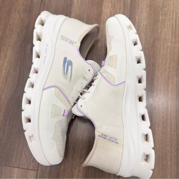 Skechers Women's Cream and Purple Slip-On Sneakers size10 - Picture 2 of 8